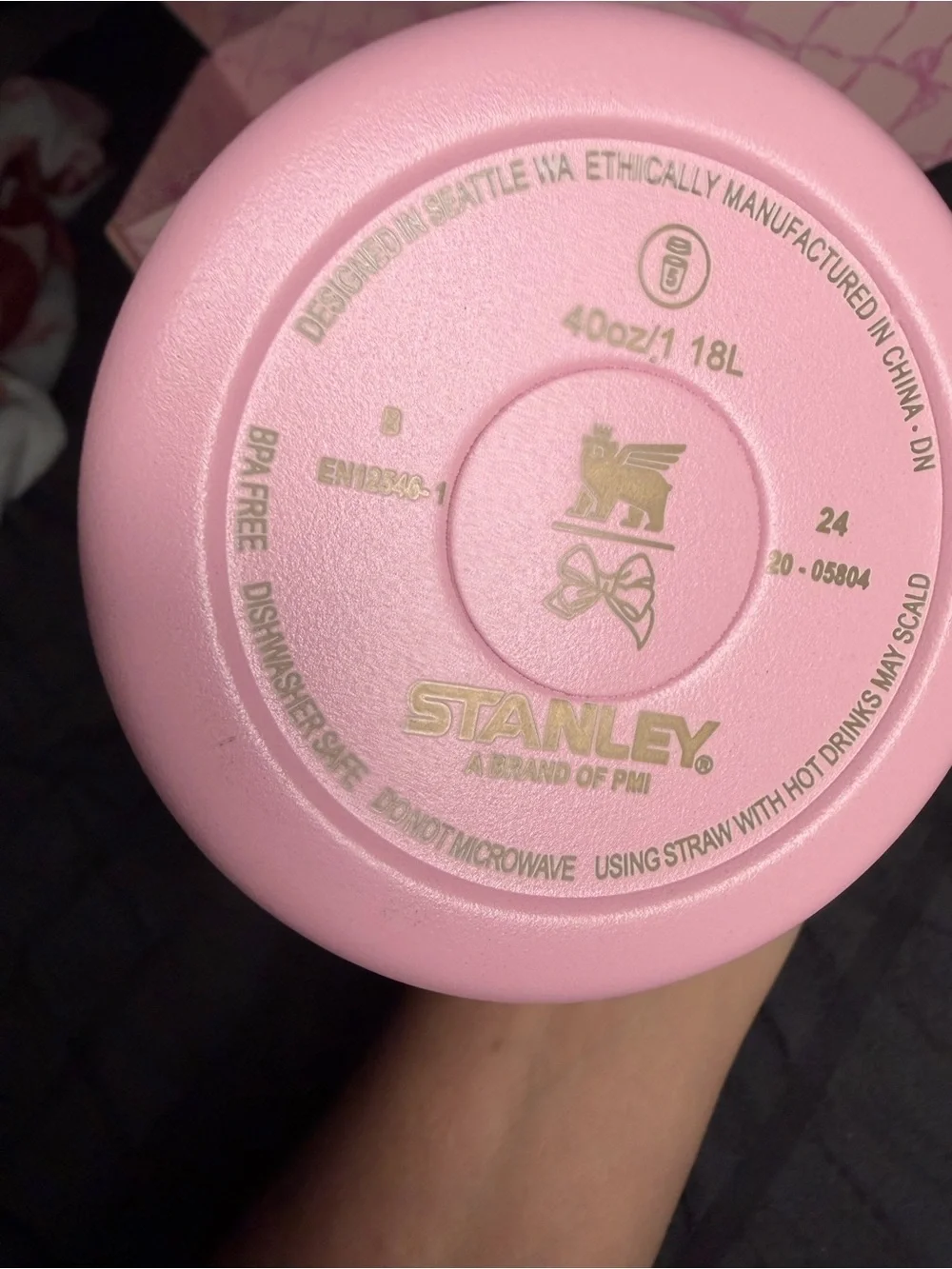 Stanley x LoveShackFancy Quencher H2.0 40 oz Pink Ribbon Bow Tumbler NEW Box